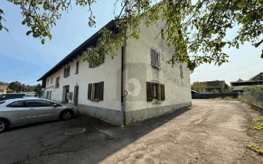 Residential building 13 rooms - image - 2