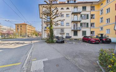 Wohngebäude 33 Zimmer - image - 1