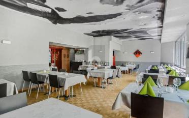 Maison 22 pièces - image - 1
