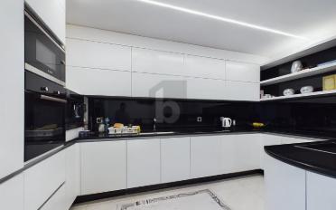 Einfamilienhaus 8.5 Zimmer - image - 3