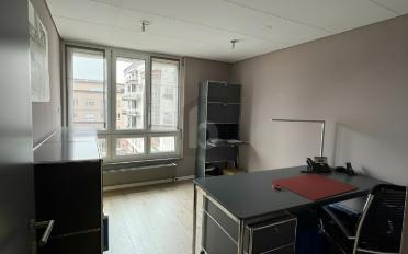 Bureau 6 pièces - image - 5