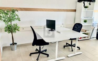 Bureau 5.5 pièces - image - 1