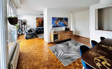 Furnished flat 7 rooms - image - 1