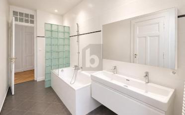 Apartment 8 rooms - image - 5