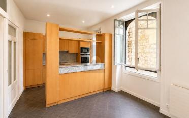 Apartment 8 rooms - image - 3