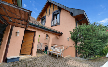 Einfamilienhaus 8.5 Zimmer - image - 4