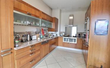 Apartment 4 rooms - image - 4
