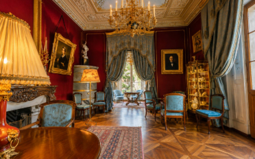 Villa 22 pièces - image - 3