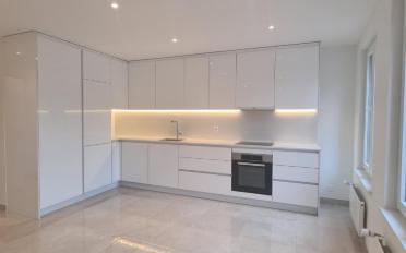 Apartment 4 rooms - image - 1