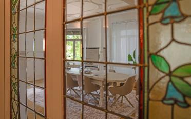 Office - image - 1