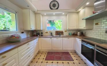 Villa 8 Zimmer - image - 12