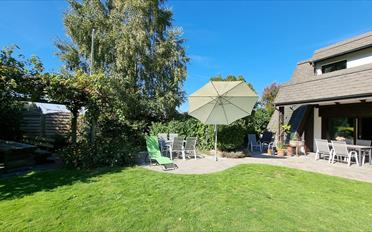 Villa 8.5 Zimmer - image - 1