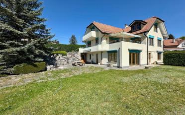 Villa 8.5 pièces - image - 2