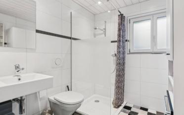 Einfamilienhaus 7.5 Zimmer - image - 7