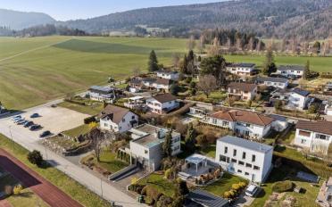 Villa 7.5 Zimmer - image - 12