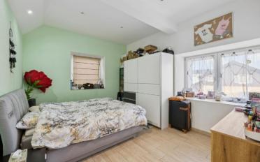 Mixed use property 12.5 rooms - image - 8