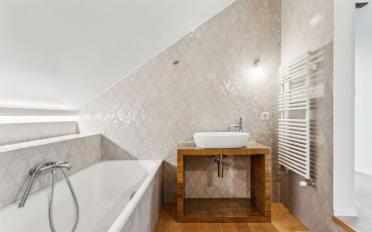 Doppeleinfamilienhaus 7.5 Zimmer - image - 12