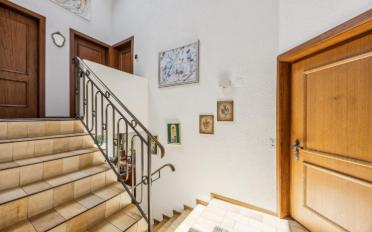 Einfamilienhaus 7.5 Zimmer - image - 8