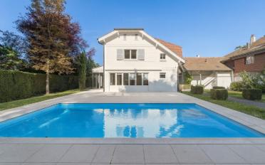 Maison 9 pièces - image - 1