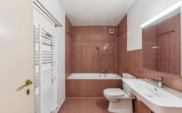 Single house 8 rooms - image - 9