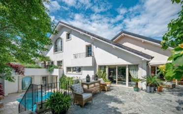 Villa 10 pièces - image - 3