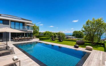 Villa 9.5 Zimmer - image - 4