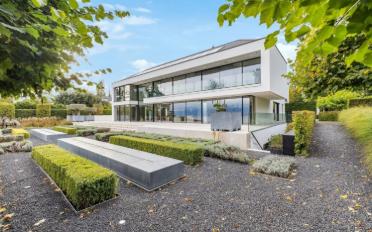 Villa 13 Zimmer - image - 4