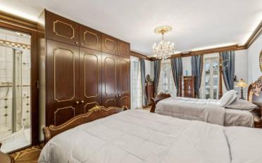 Single house 12 rooms - image - 12