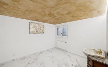Single house 8.5 rooms - image - 12