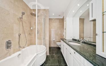 Maison 20 pièces - image - 13