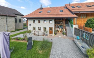 Farm house 8.5 rooms - image - 1