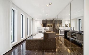 Single house 10 rooms - image - 8
