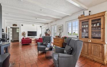 Einfamilienhaus 7.5 Zimmer - image - 2