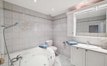 Single house 6.5 rooms - image - 12