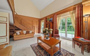 Maison 9 pièces - image - 1