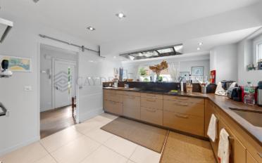 Maison 9 pièces - image - 9