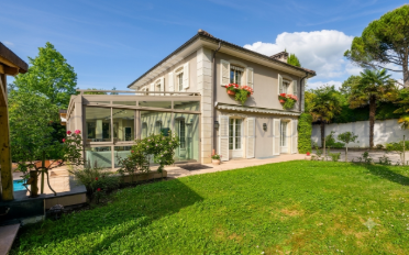 Maison 9 pièces - image - 2