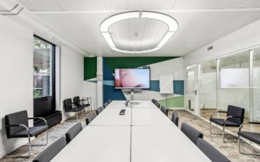 Office - image - 4