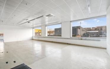 Office - image - 4