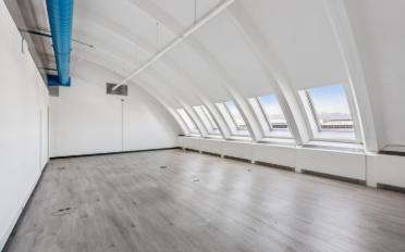 Office - image - 8