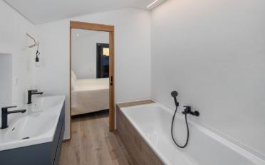 Chalet 7 pièces - image - 9