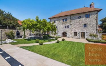 Château 18 pièces - image - 8