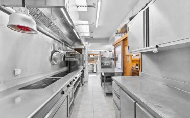 Mixed use property - image - 8