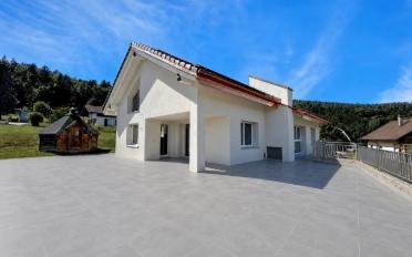 Villa 6.5 pièces - image - 1