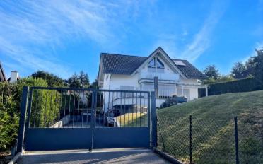 Villa - image - 9
