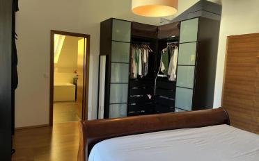 Villa - image - 6