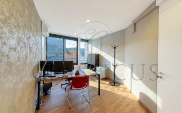 Office - image - 7
