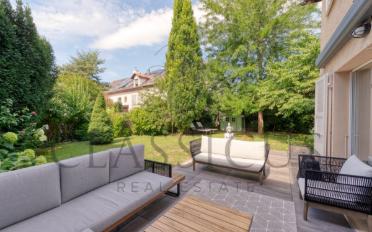 Villa 7 pièces - image - 4