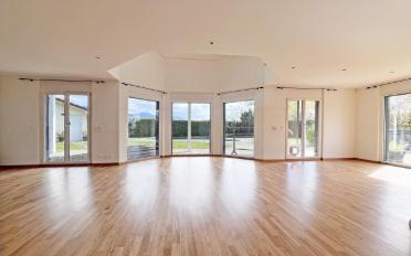 Einfamilienhaus 6.5 Zimmer - image - 2