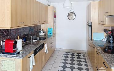 Apartment 4 rooms - image - 3